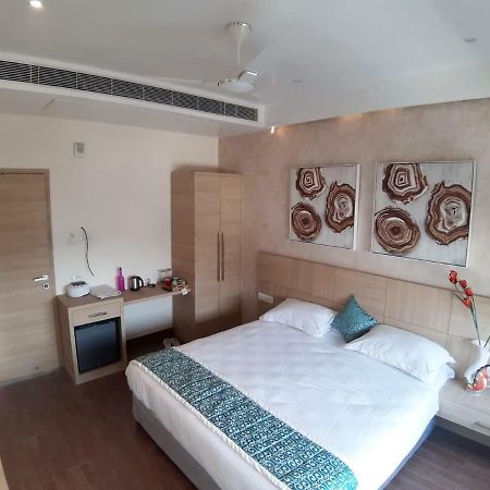 Acco Grand Hotel Lakhnau Kültér fotó